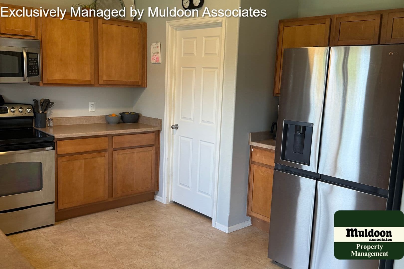 Pueblo House: 5097 Tabor Ln