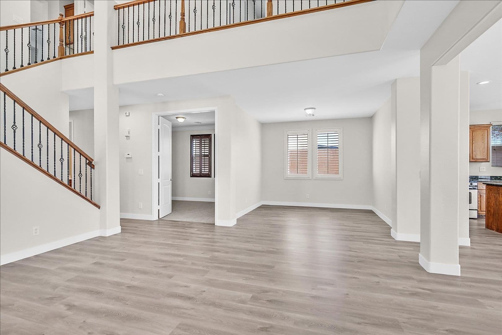 Henderson House: 2447 Kaymin Ridge Rd