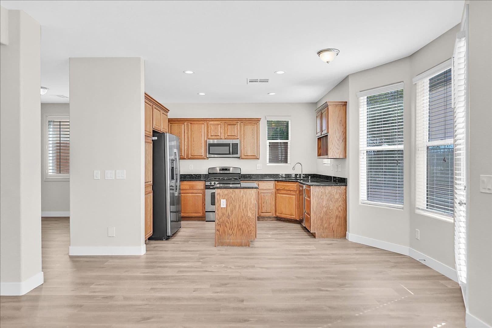 Henderson House: 2447 Kaymin Ridge Rd