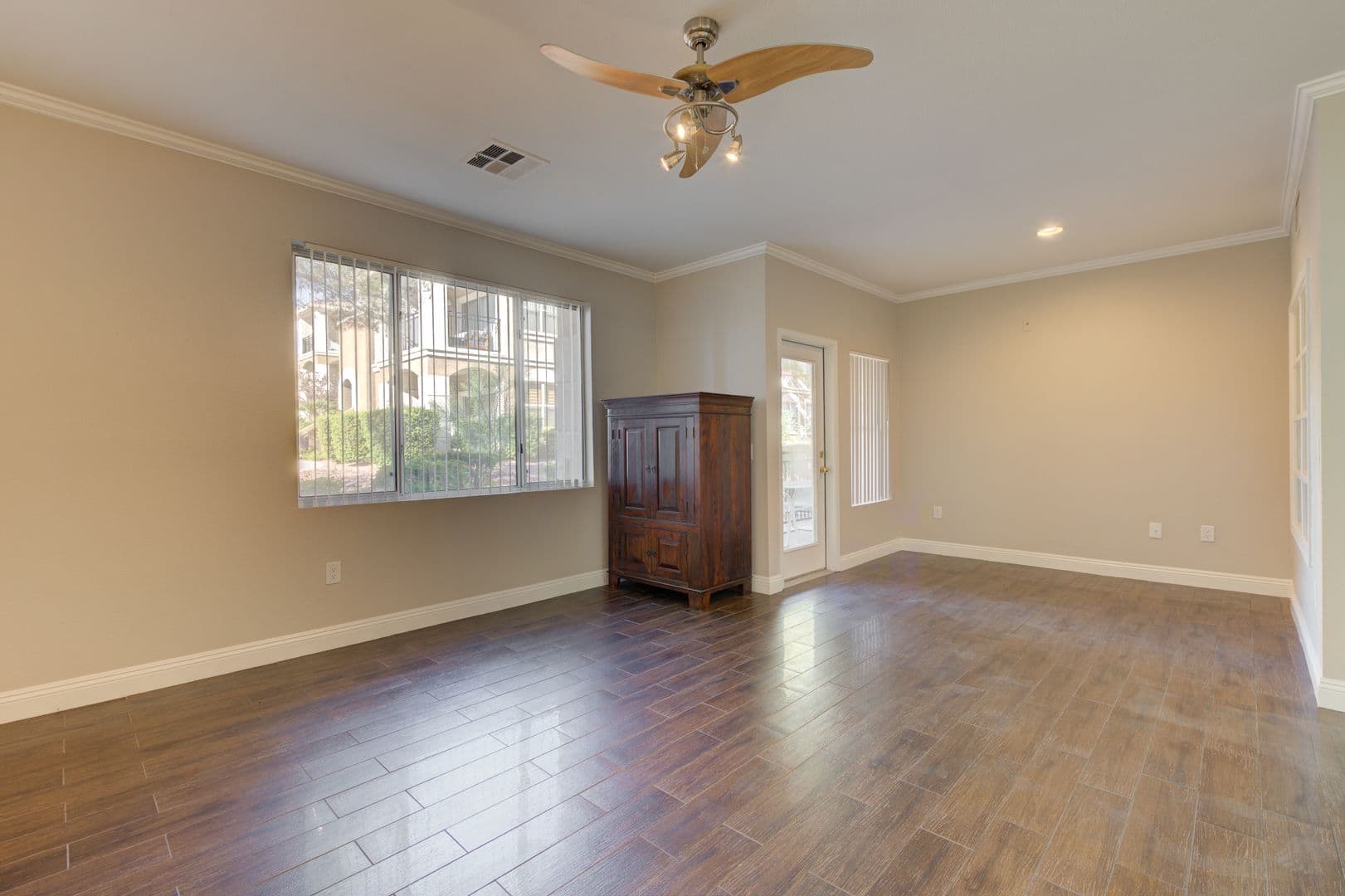 Henderson Condo: 2900 Sunridge Heights Pkwy #1613