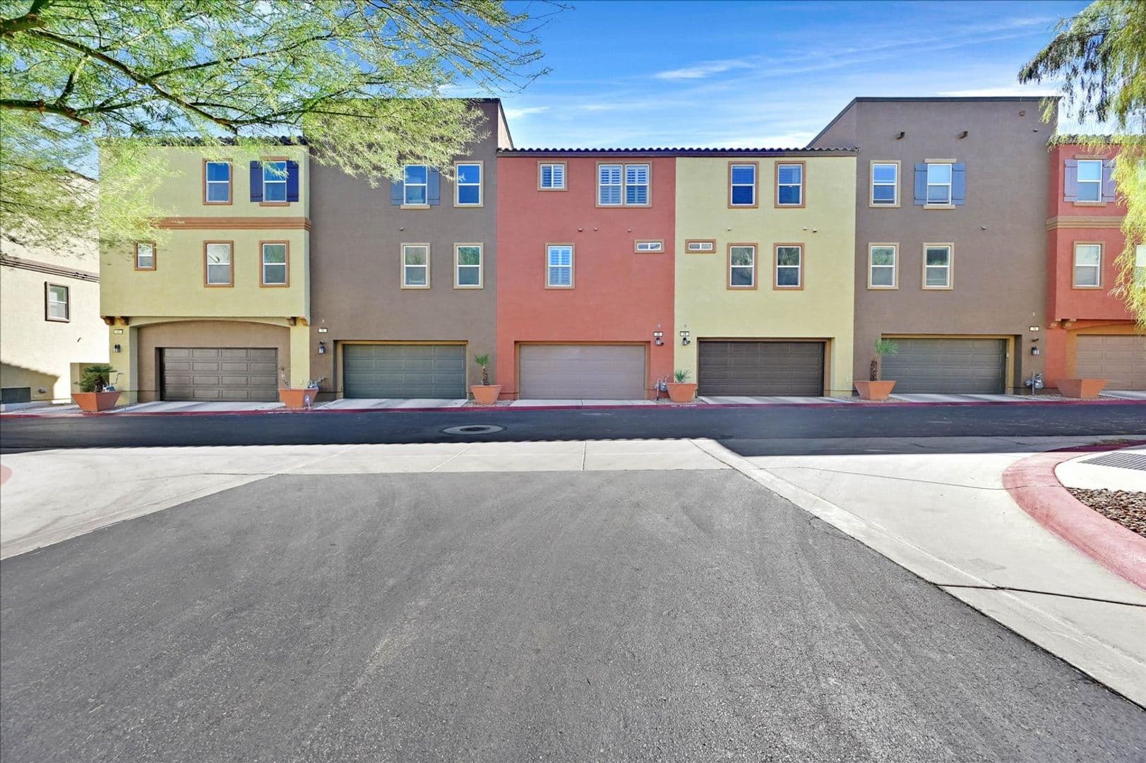 North Las Vegas Townhome: 4650 Ranch House Road