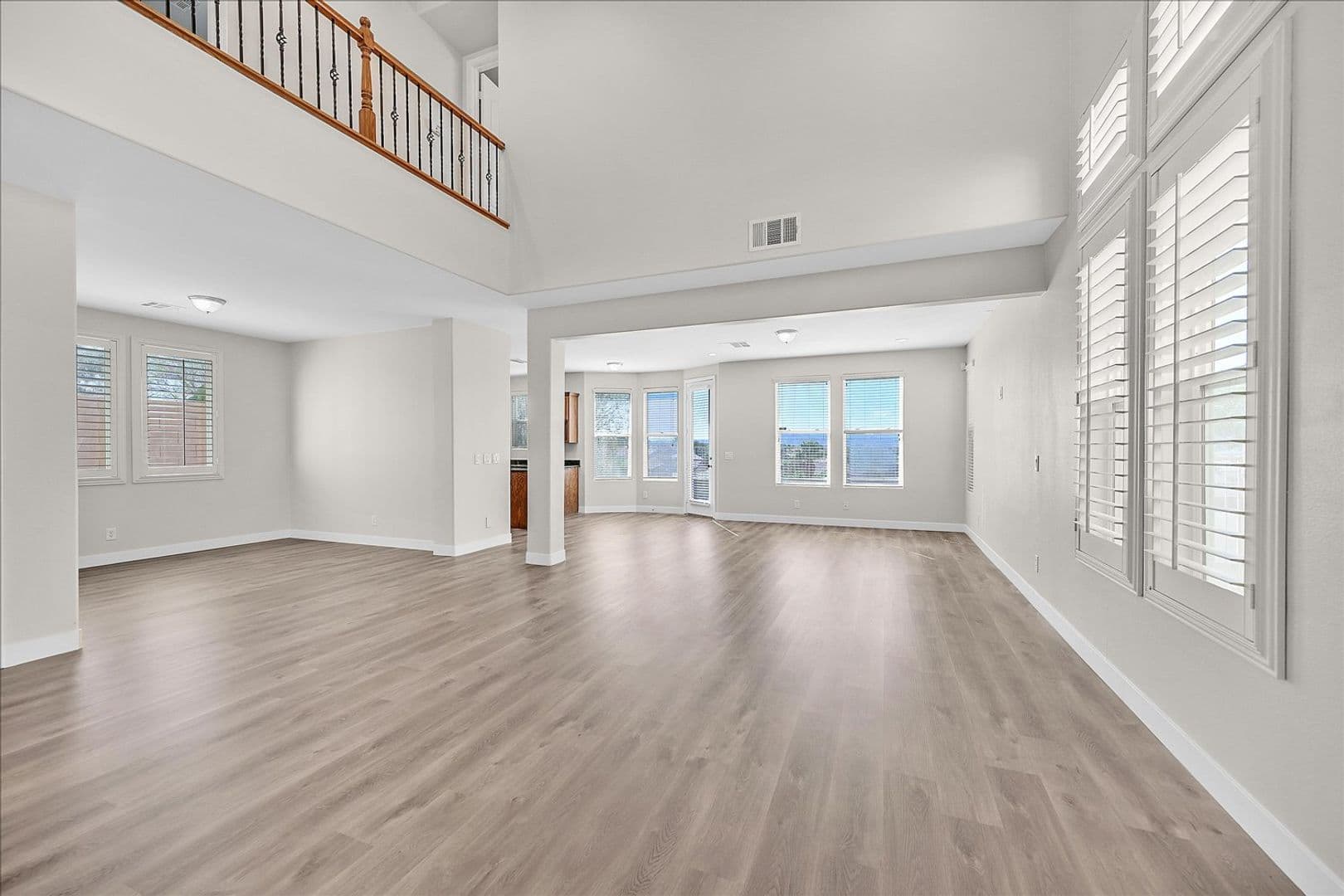 Henderson House: 2447 Kaymin Ridge Rd