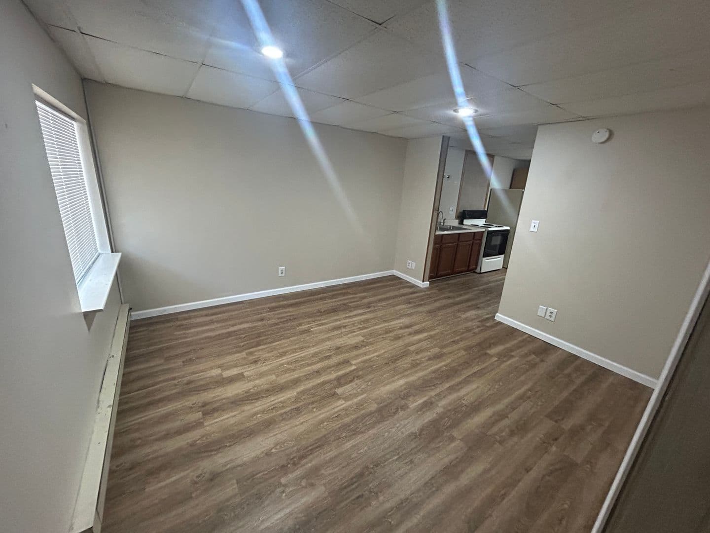 Yorktown Apartment: 9845 W. Smith St.