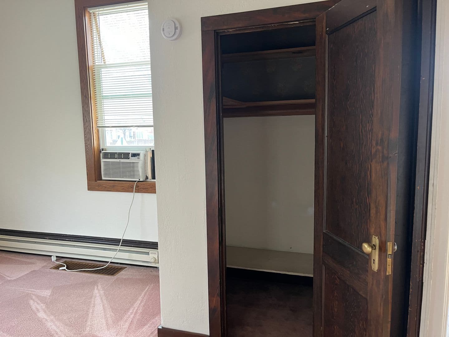 La Crosse Apartment: 328 8th Street South