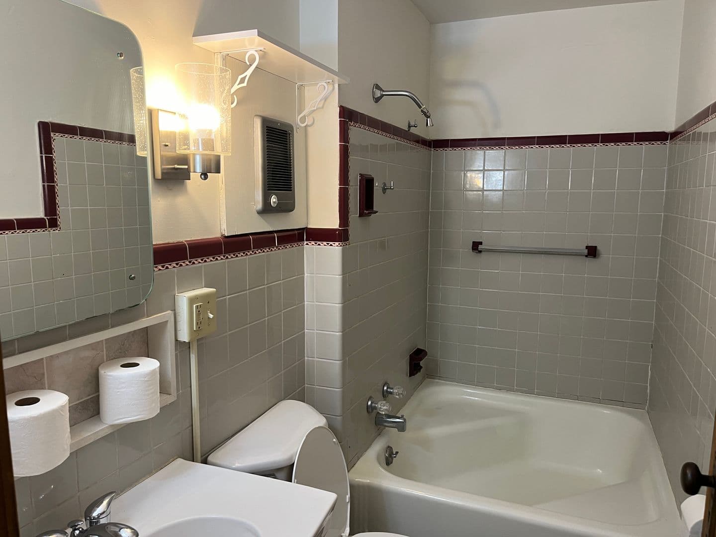 La Crosse Apartment: 328 8th Street South
