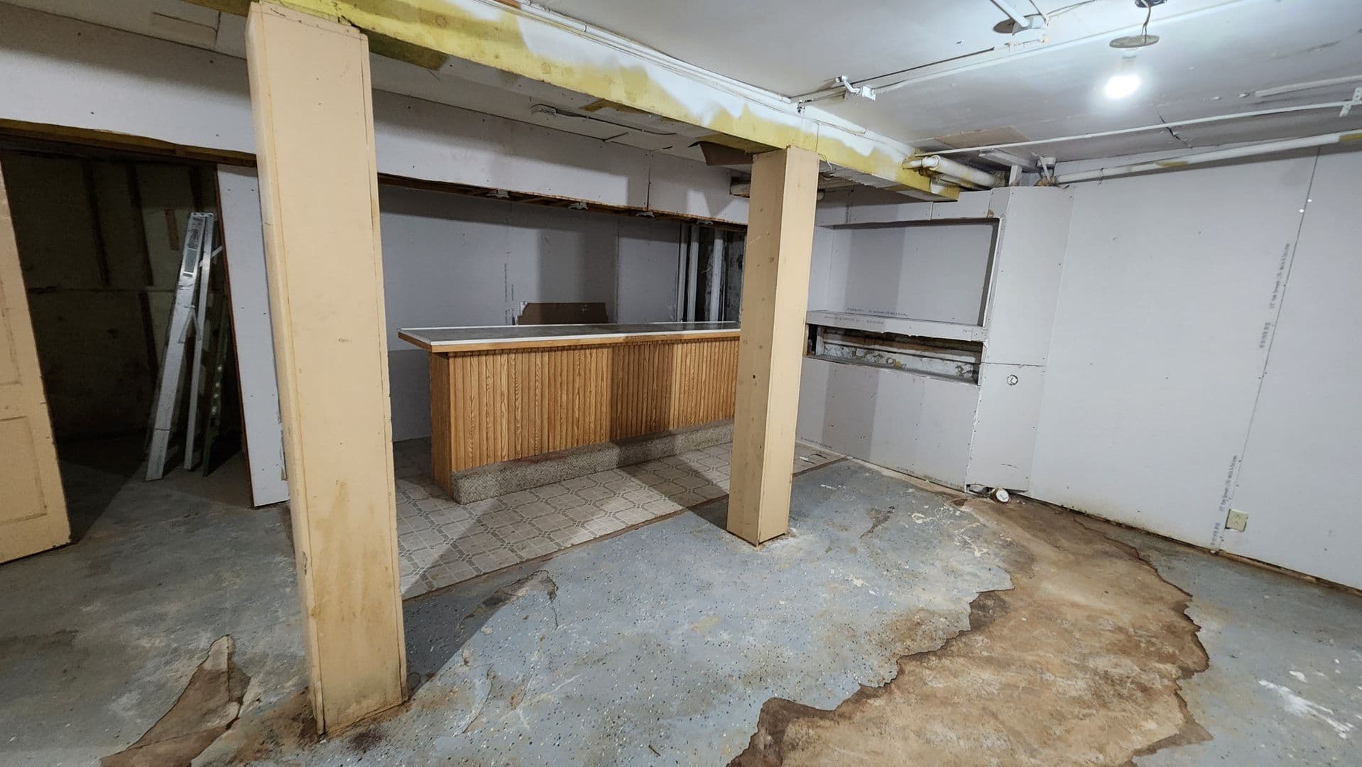 La Crosse Apartment: 1224 Ferry Street