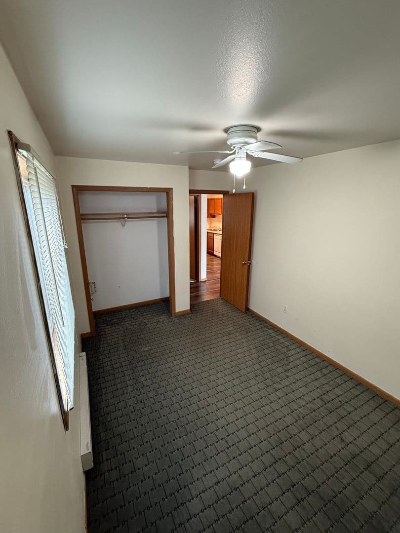 La Crosse Apartment: 625 12th Street North