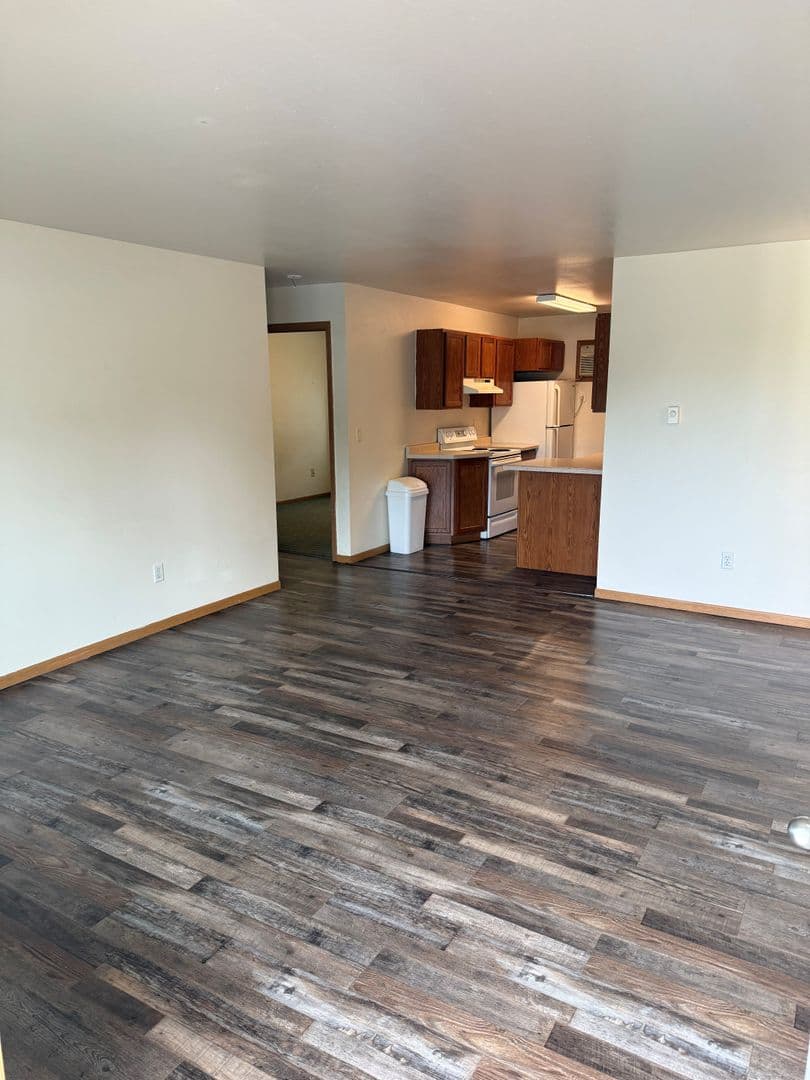 La Crosse Apartment: 625 12th Street North