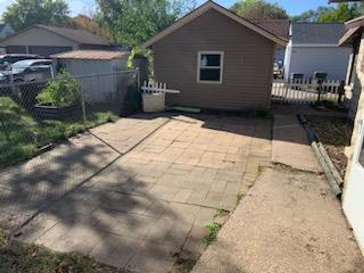 La Crosse House: 2233 Kane Street