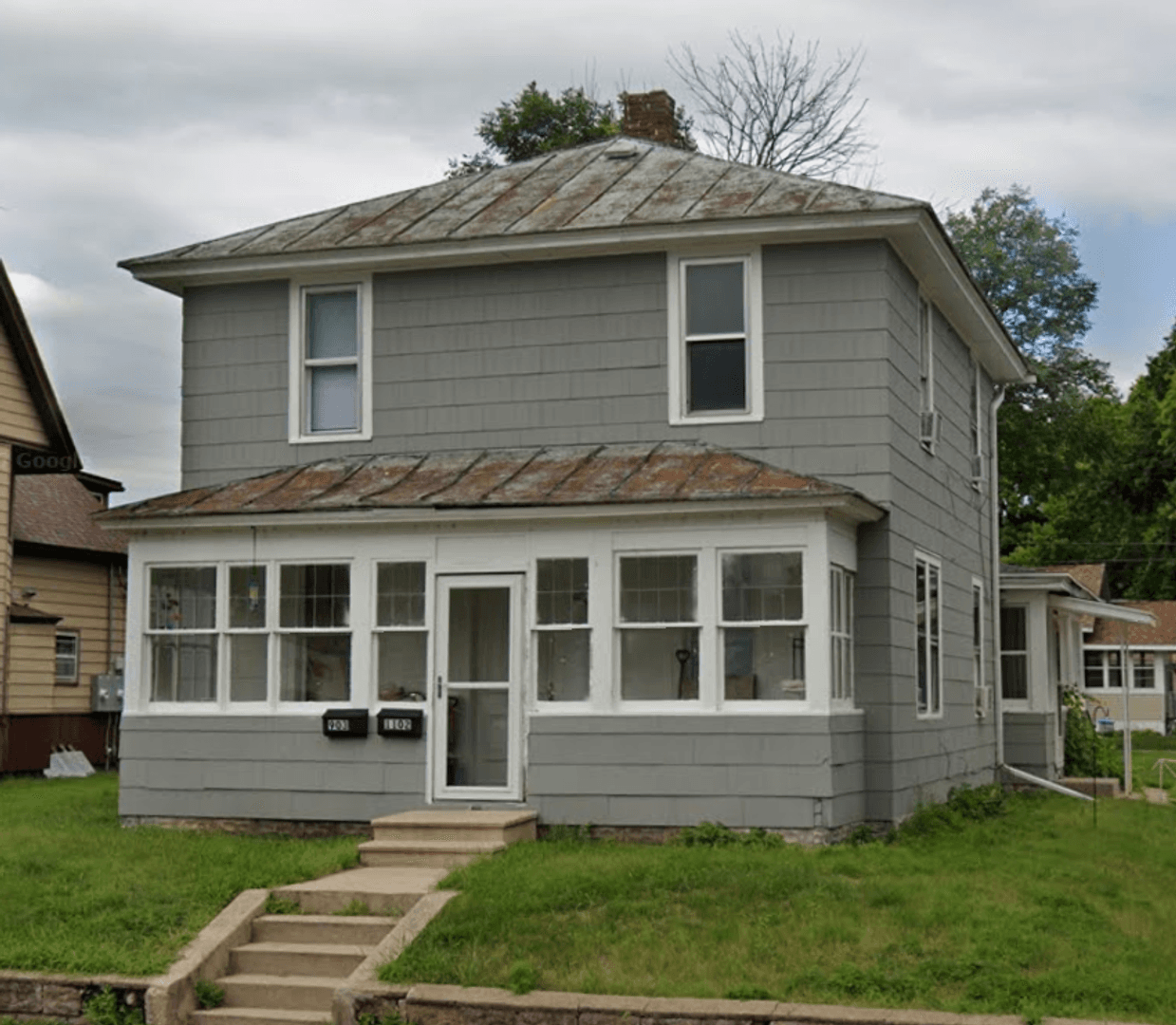 La Crosse Apartment: 1102 Liberty Street