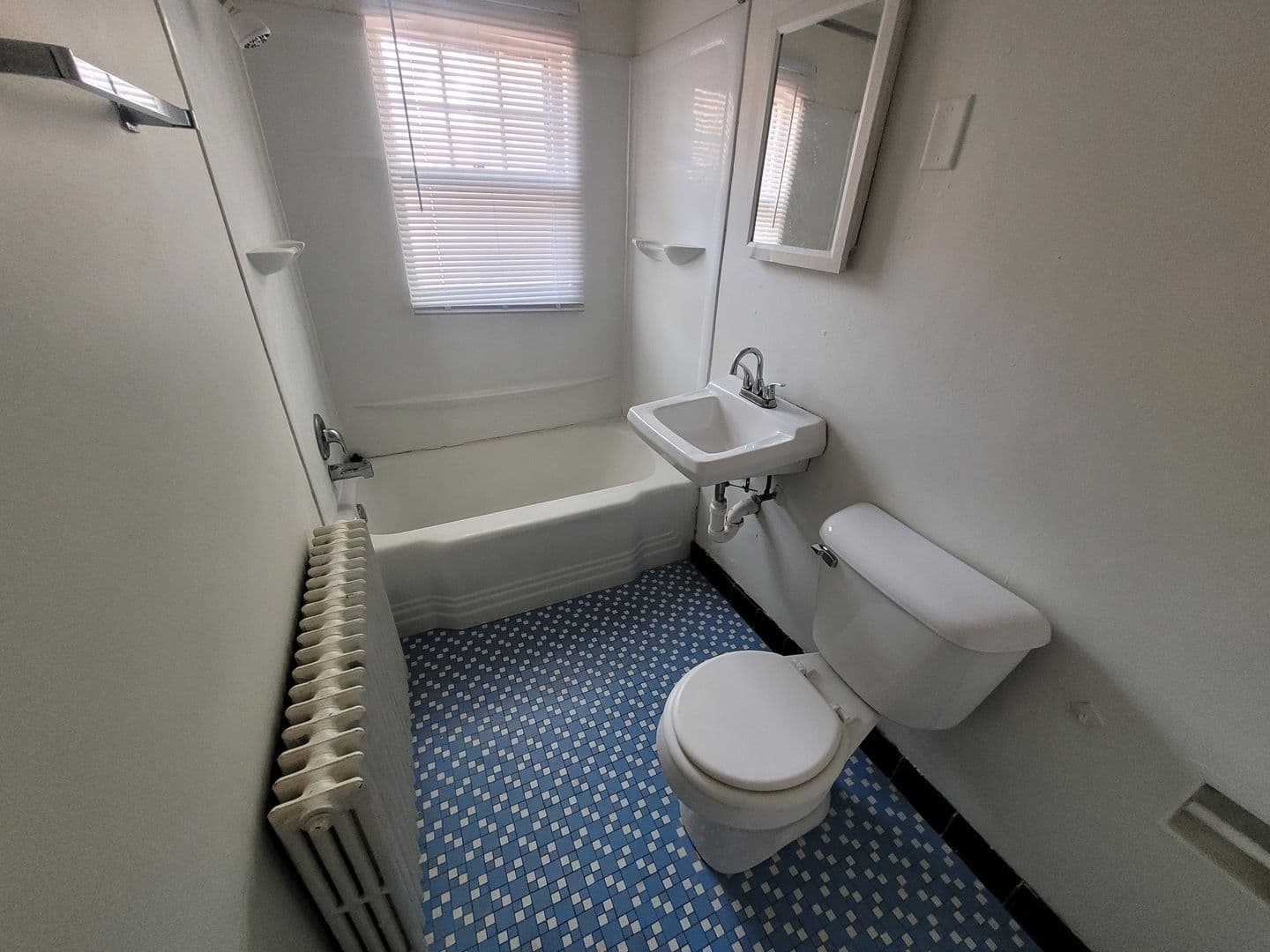 La Crosse Apartment: 1302 State St
