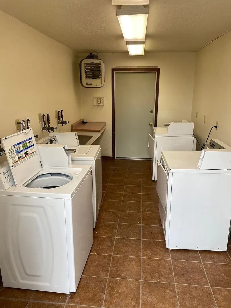 La Crosse Apartment: 625 12th Street North