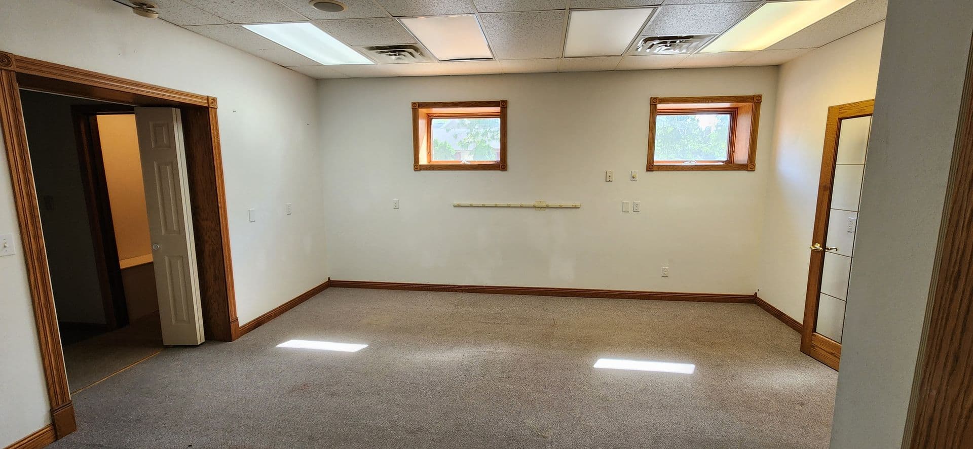 La Crosse Apartment: 1323 Gillette Street