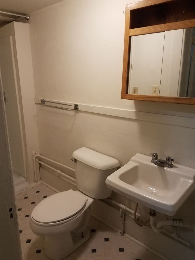 La Crosse Apartment: 708 Caledonia Street