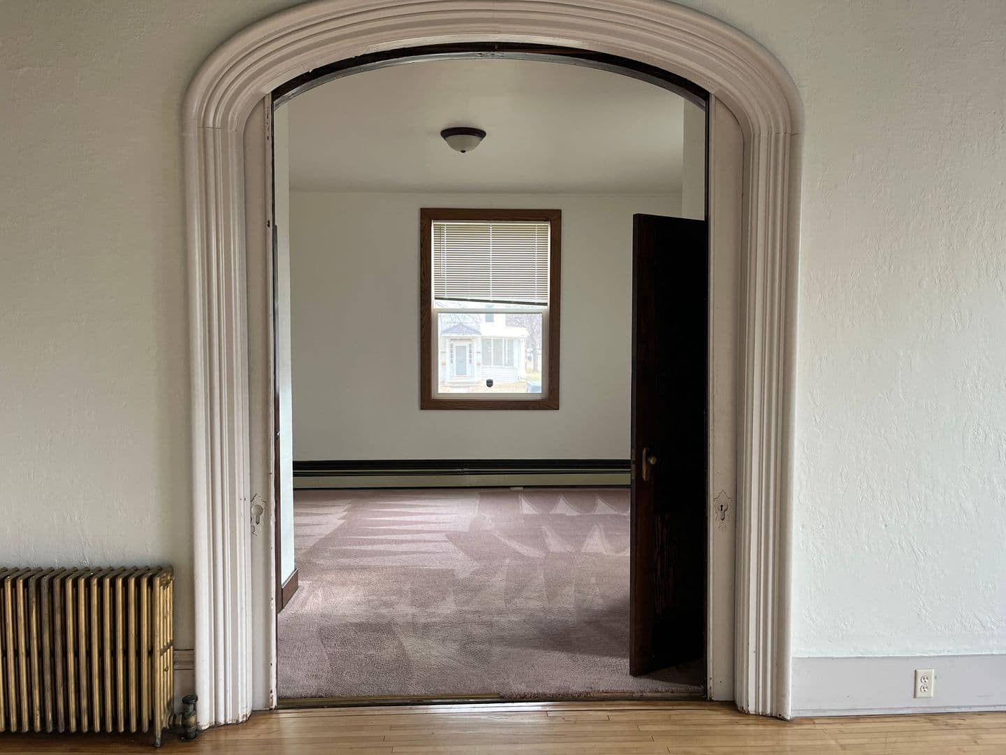La Crosse Apartment: 328 8th Street South