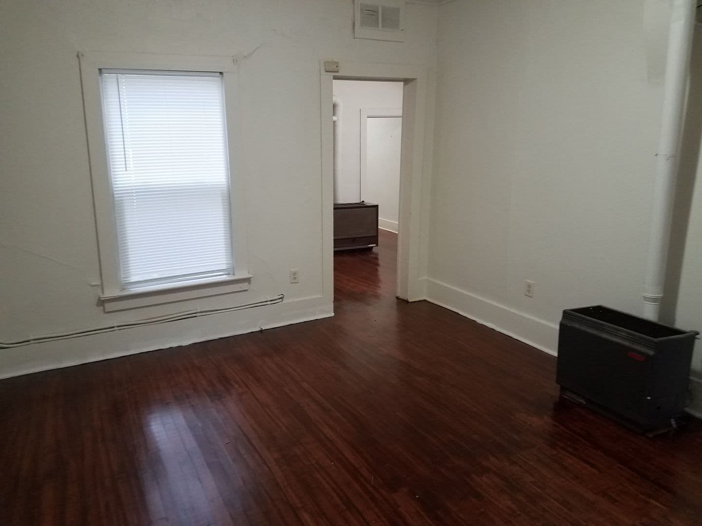 La Crosse Apartment: 708 Caledonia Street