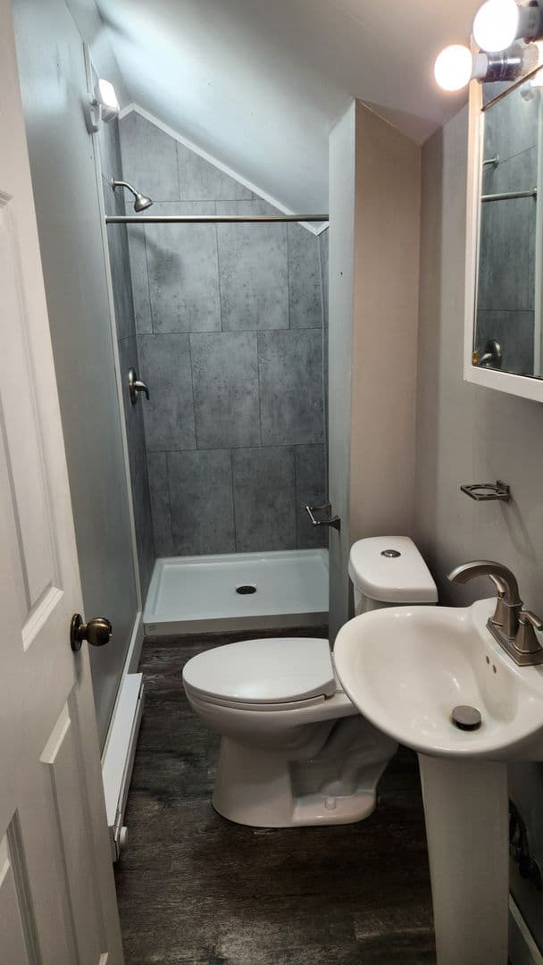 La Crosse Apartment: 1206 Logan Street
