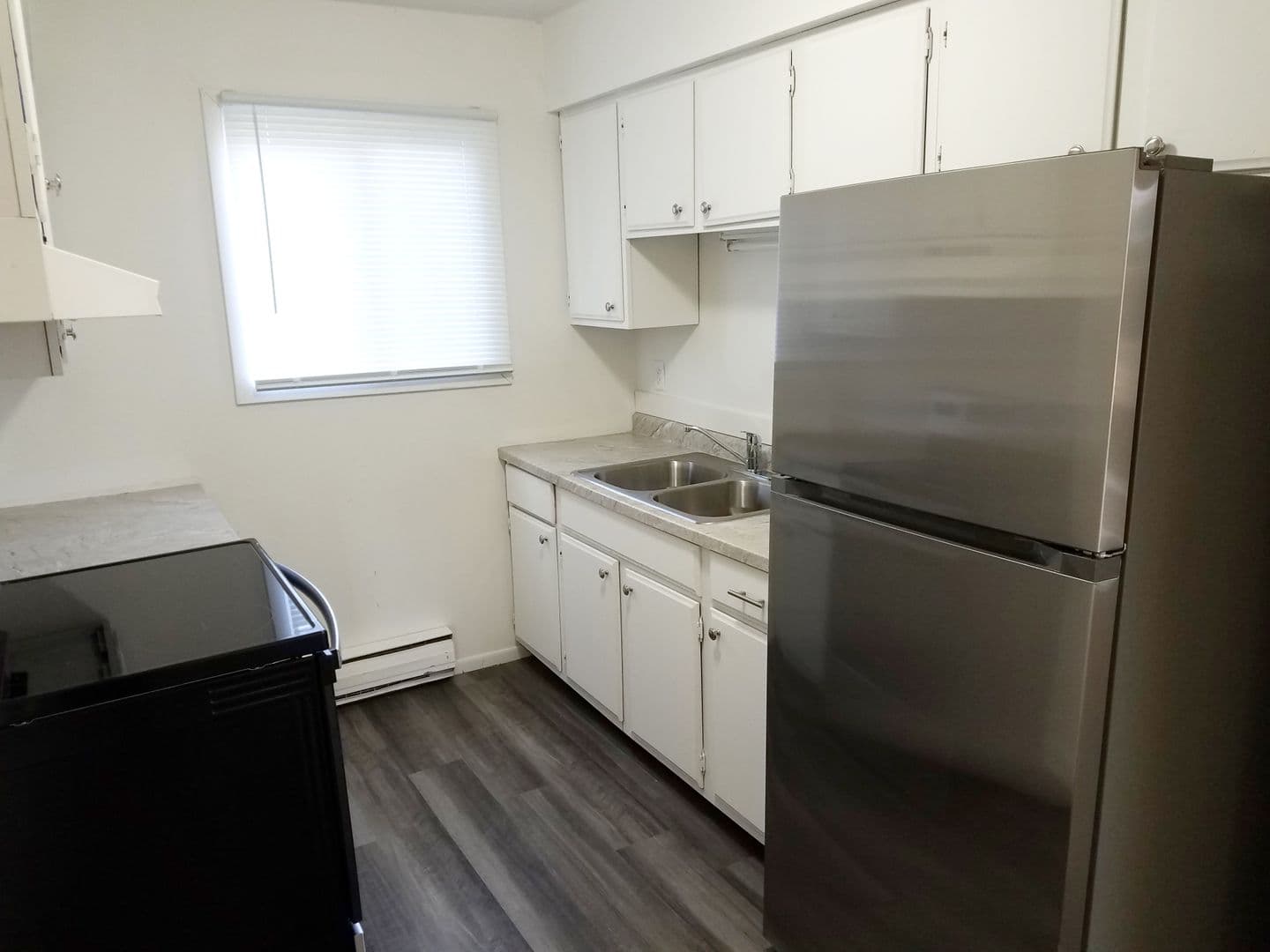 La Crosse Apartment: 1438 Rose Street