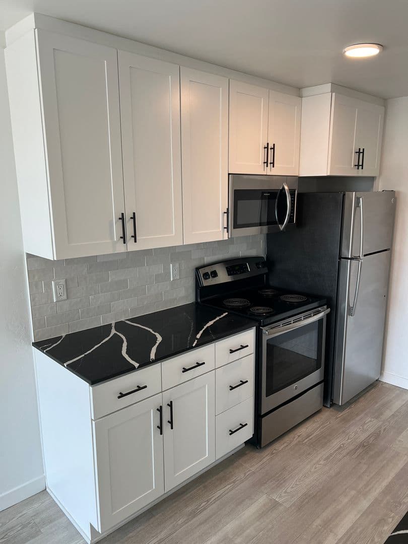 San Diego Apartment: 3929 Kansas Street