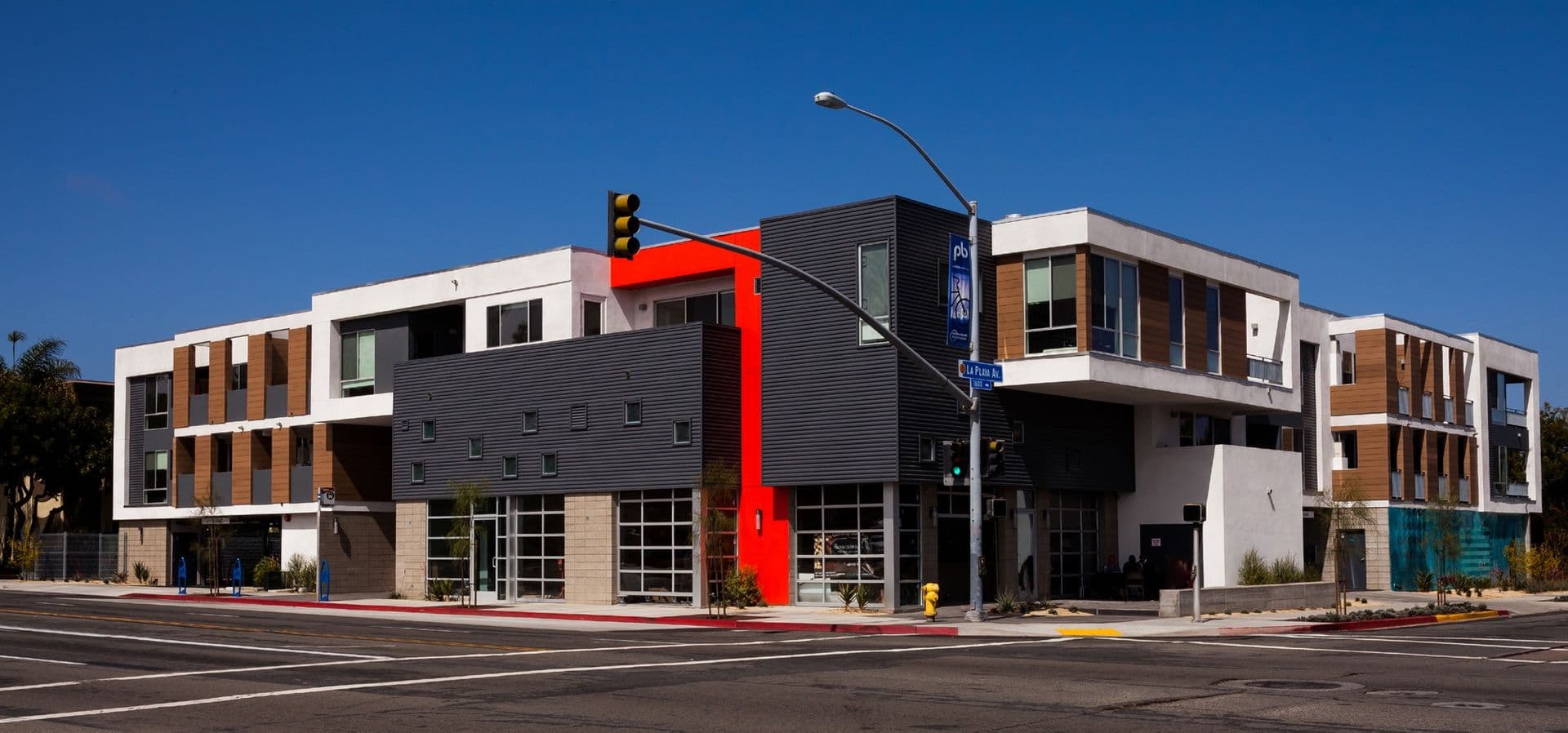 San Diego Apartment: 3805 Ingraham St