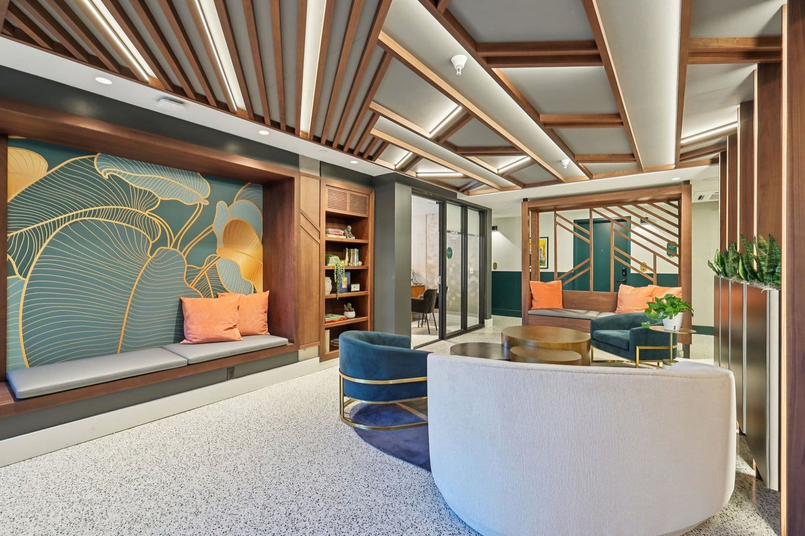 San Diego Apartment: 3660 Reynard Way