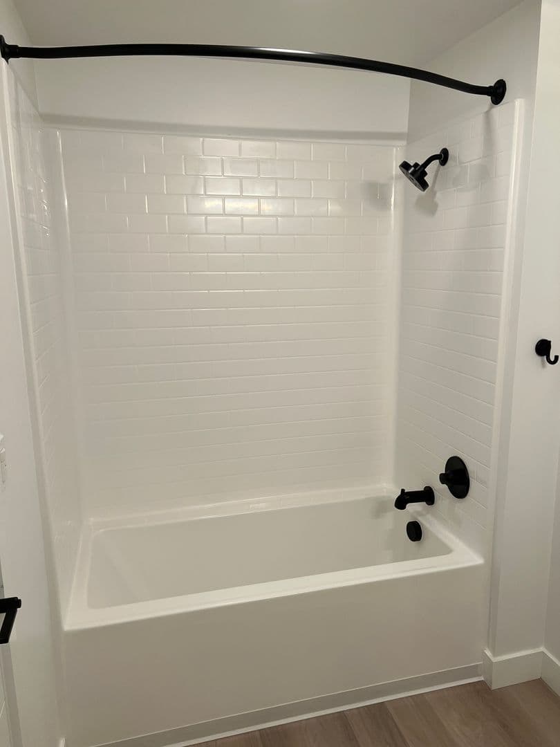 San Diego Apartment: 3660 Reynard Way