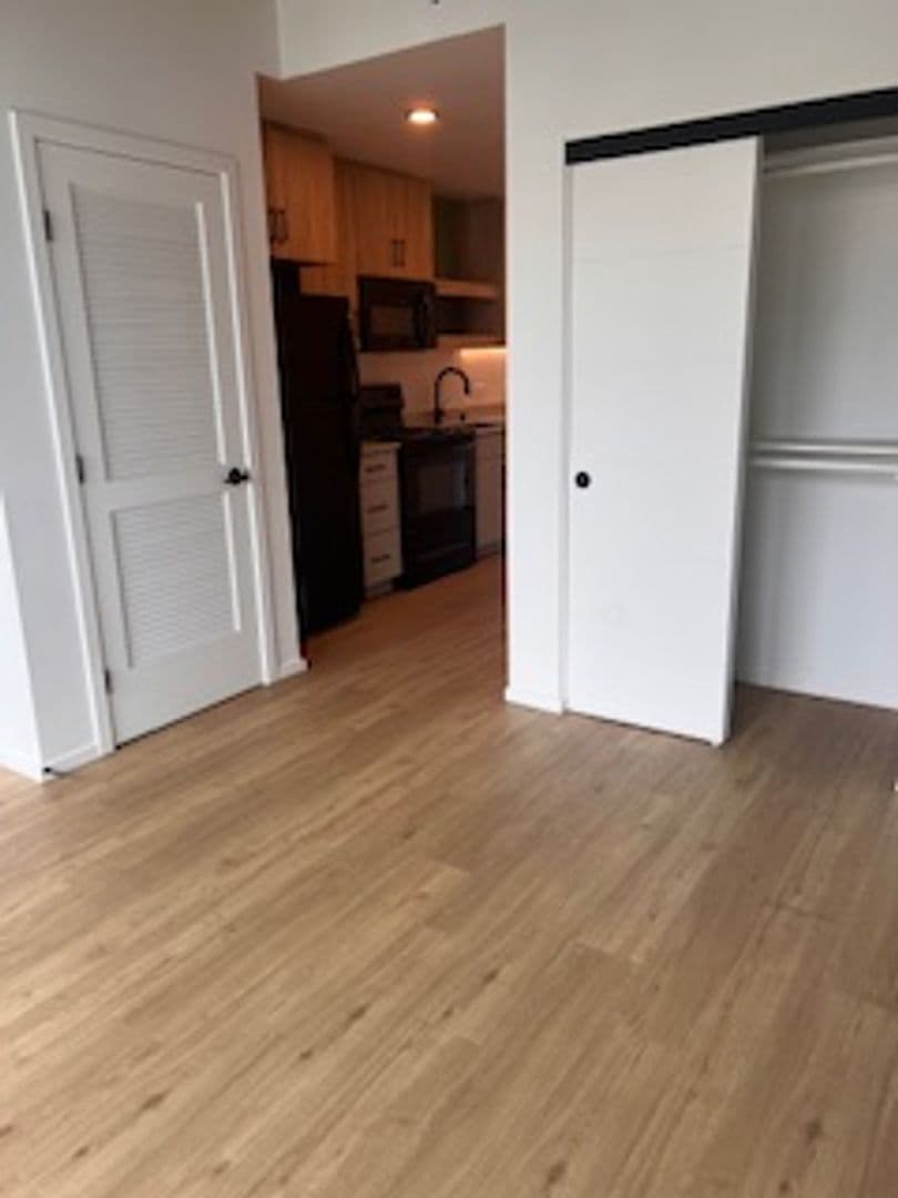 San Diego Apartment: 3067 5th Ave.