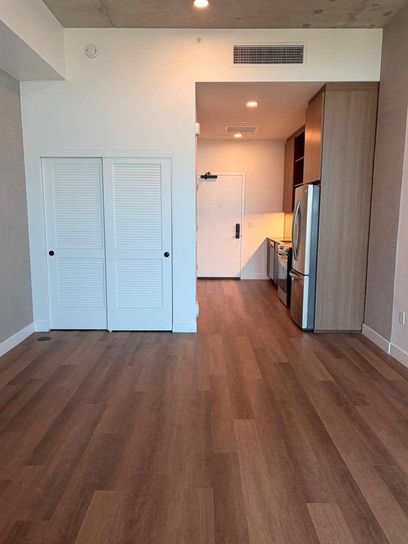 San Diego Apartment: 3660 Reynard Way