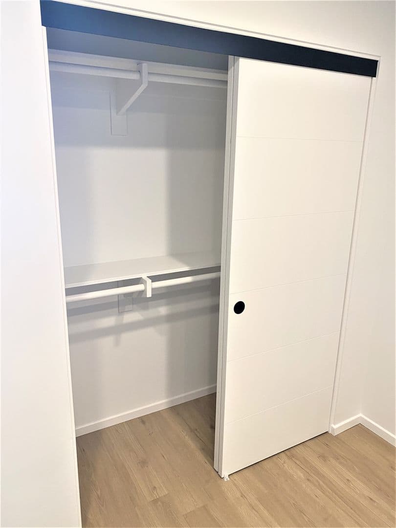 San Diego Apartment: 3067 5th Ave.