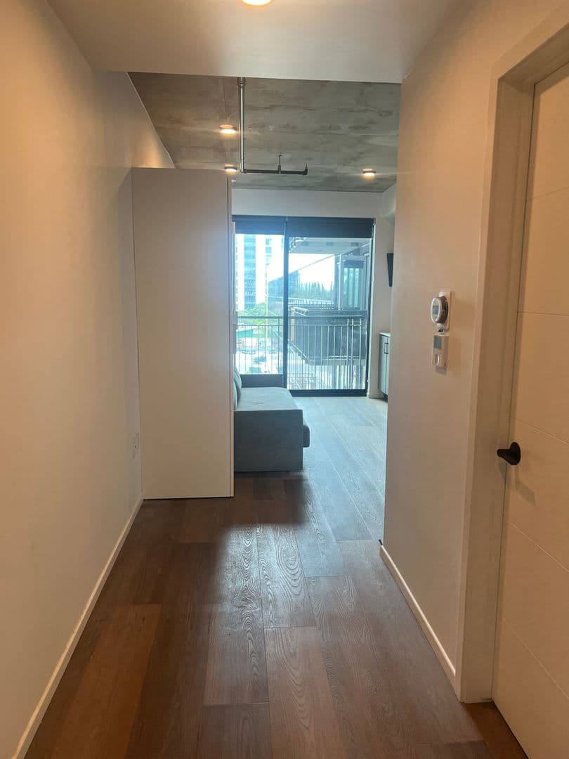 San Diego Apartment: 3067 5th Ave.