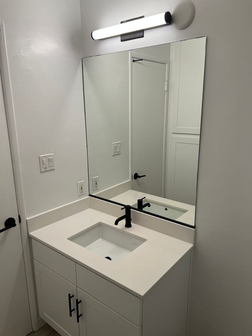 San Diego Apartment: 3929 Kansas Street