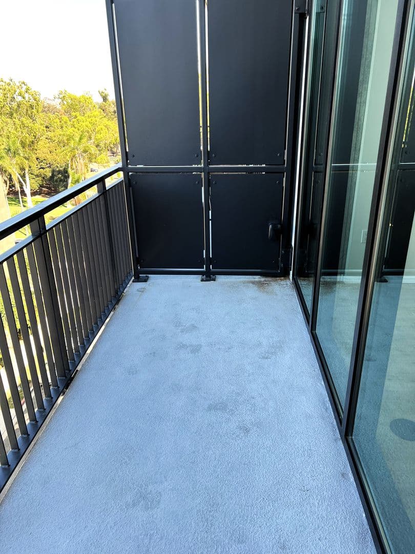 San Diego Apartment: 3067 5th Ave.