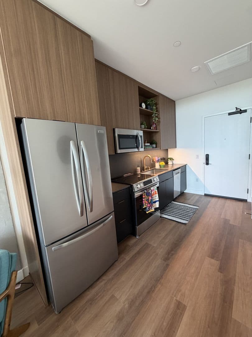 San Diego Apartment: 3660 Reynard Way