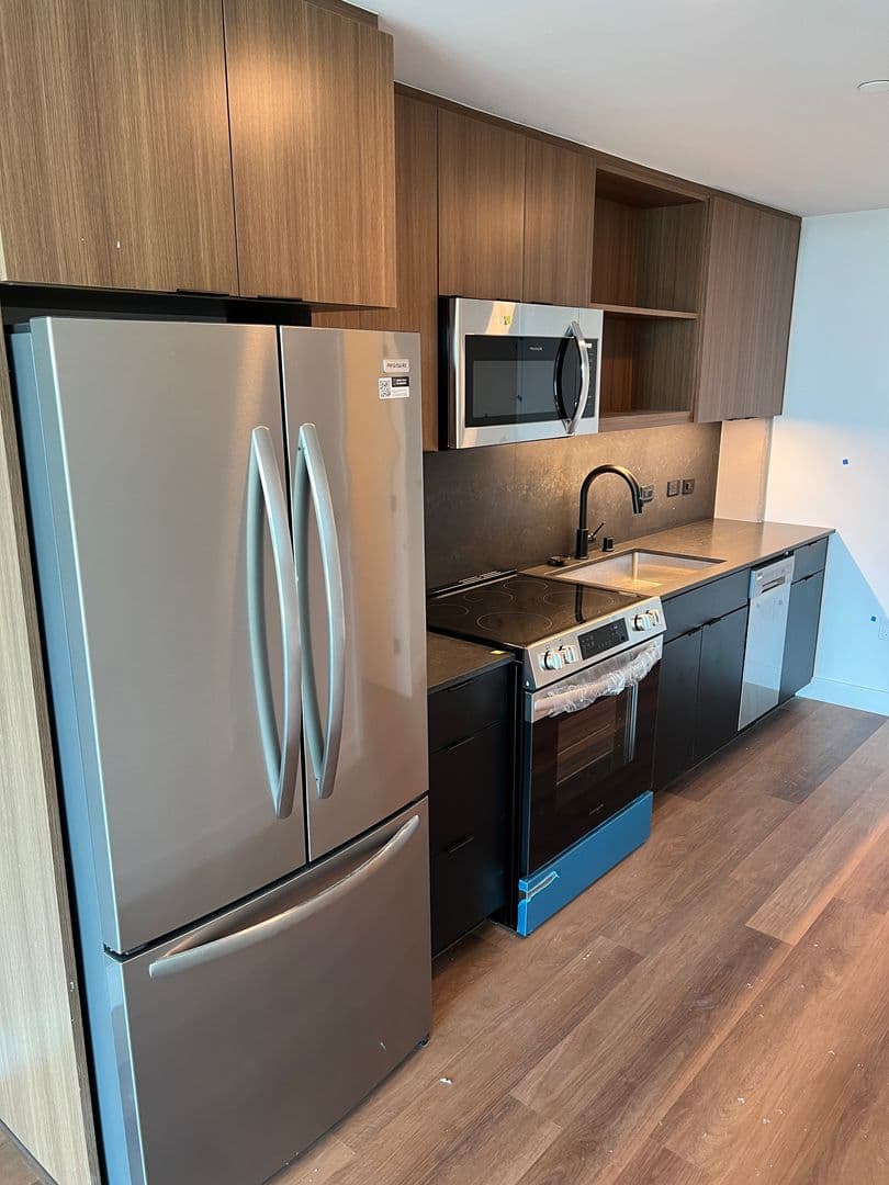 San Diego Apartment: 3660 Reynard Way