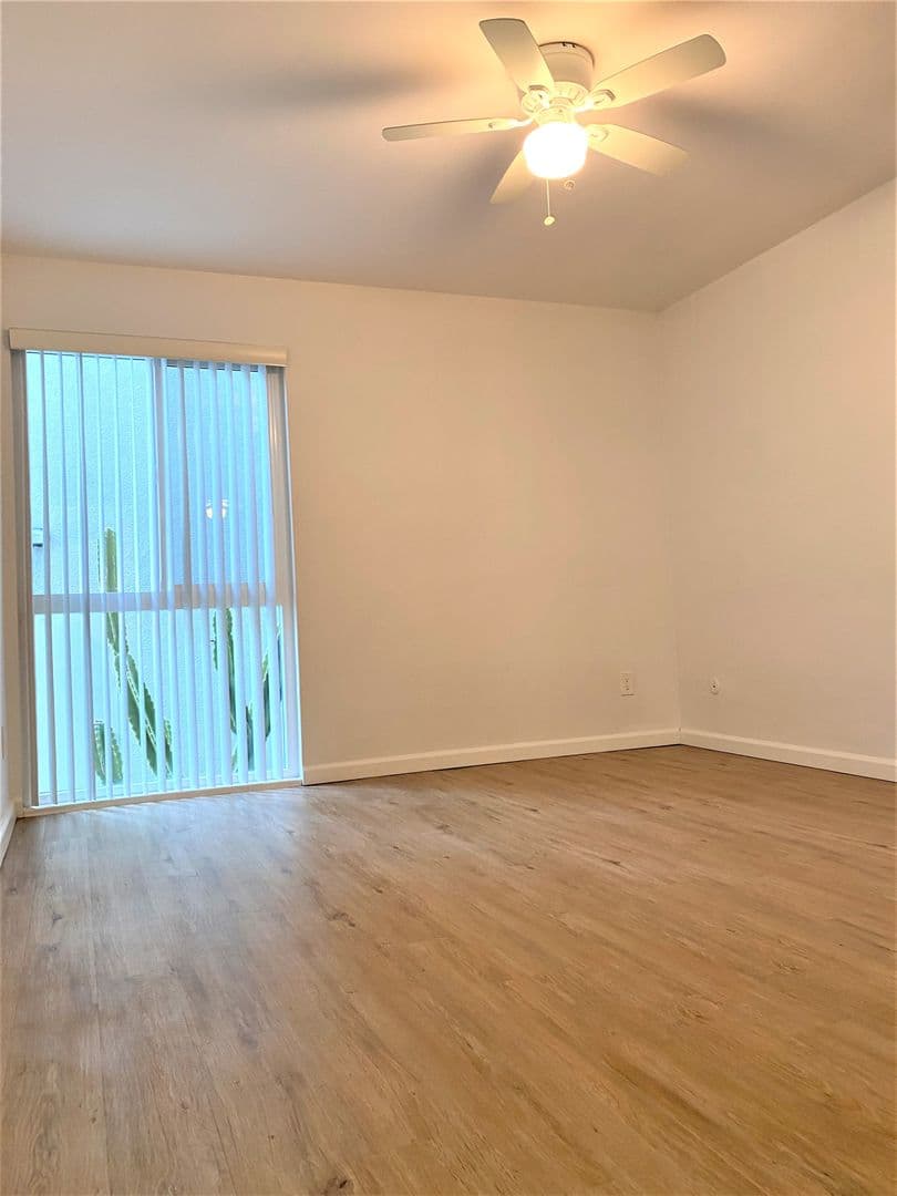 San Diego Apartment: 3929 Kansas Street