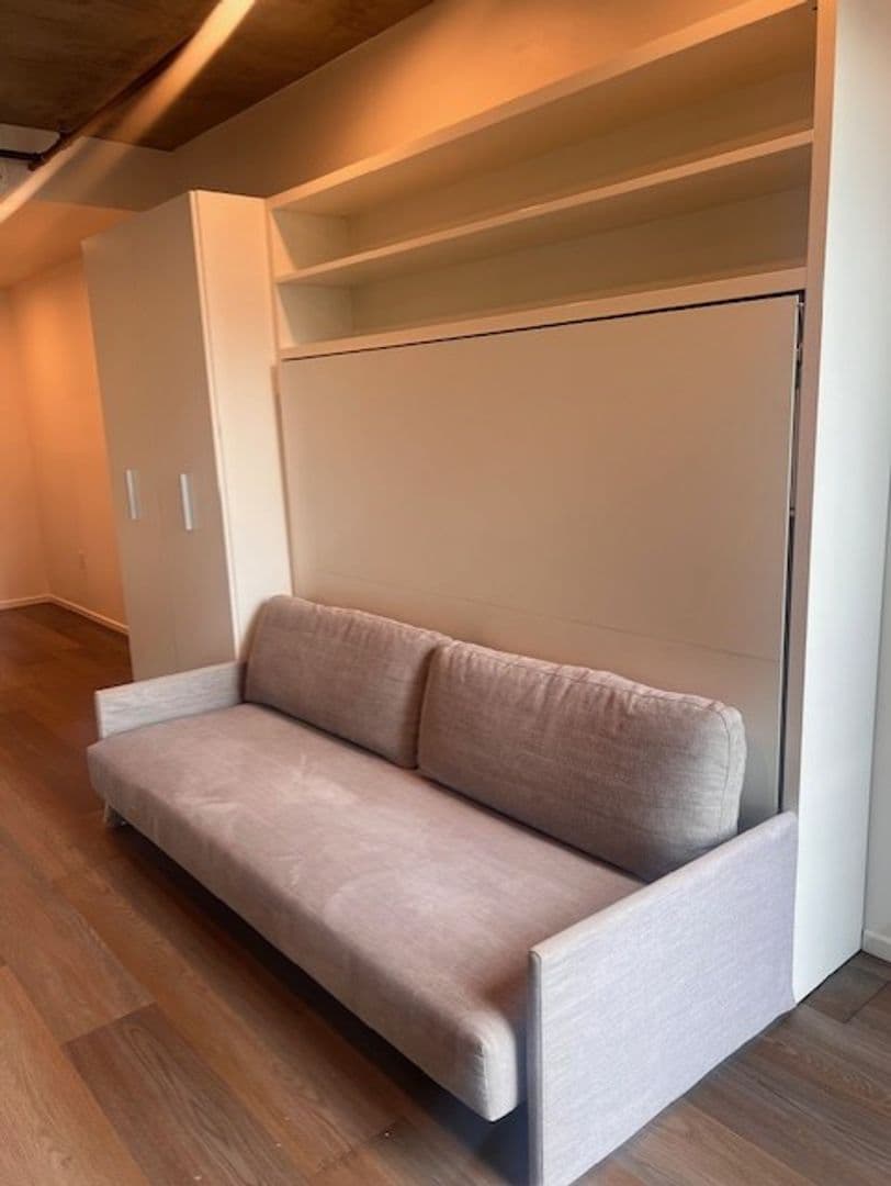 San Diego Apartment: 3067 5th Ave.