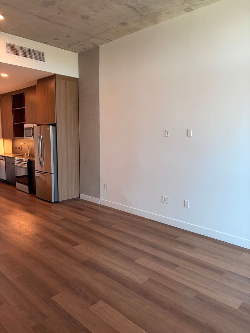 San Diego Apartment: 3660 Reynard Way