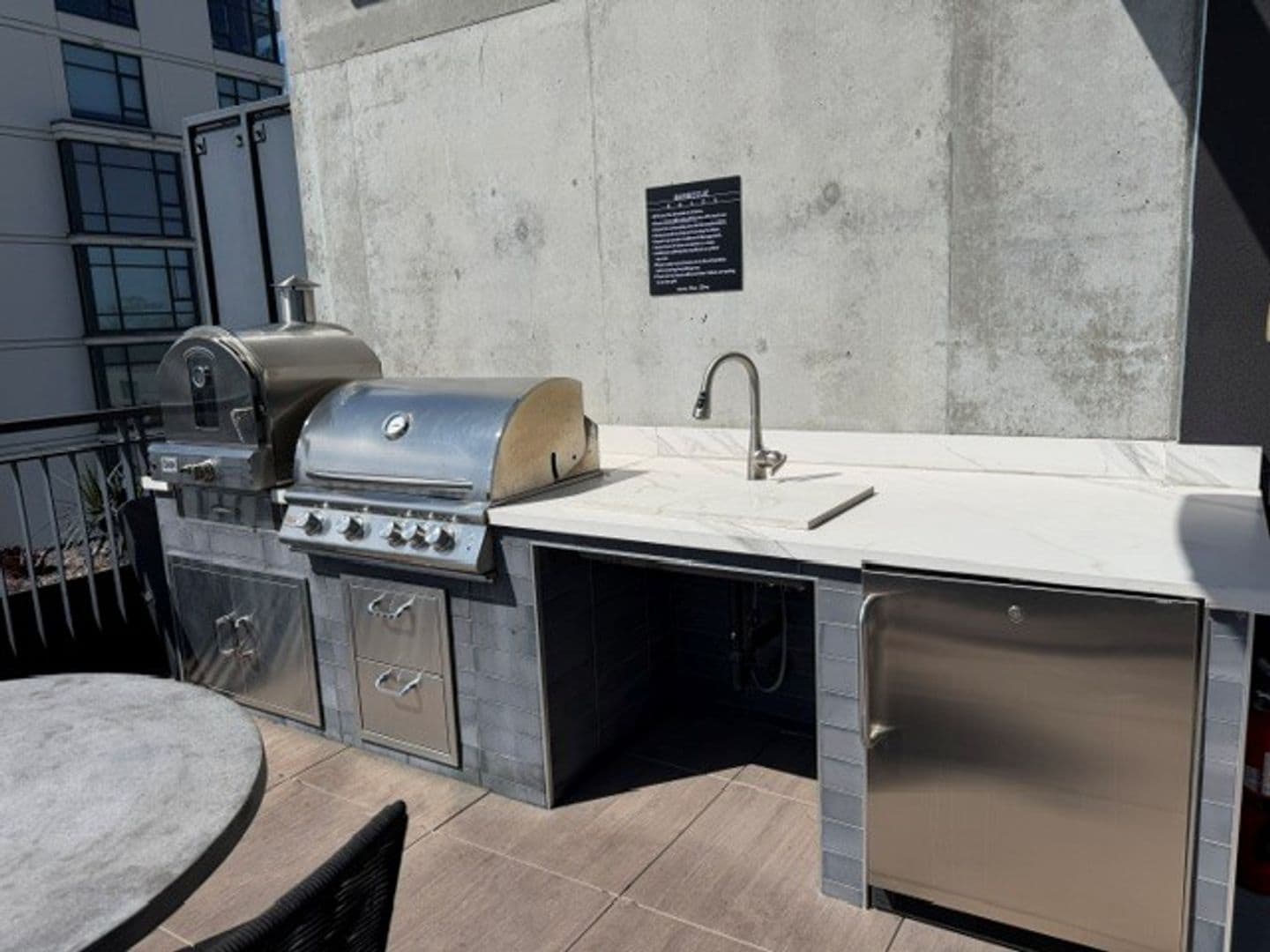 San Diego Apartment: 3067 5th Ave.