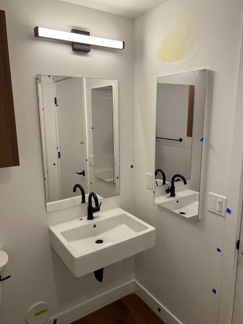 San Diego Apartment: 3660 Reynard Way