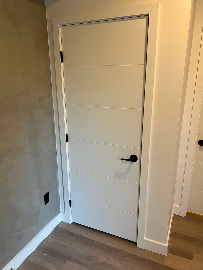 San Diego Apartment: 3660 Reynard Way