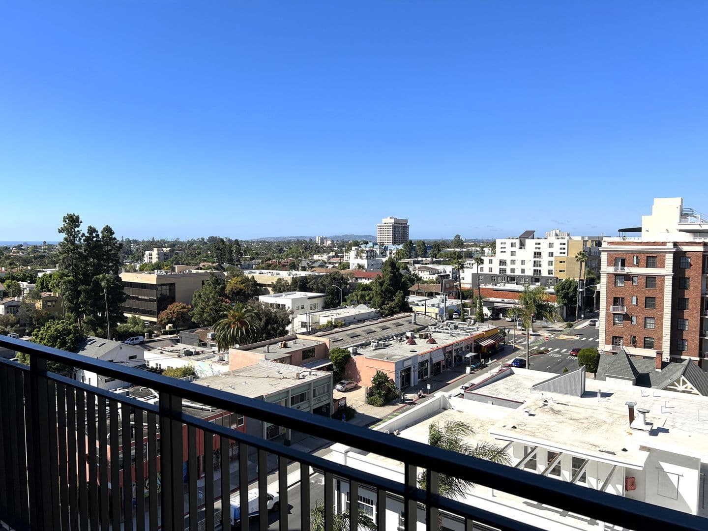 San Diego Apartment: 3067 5th Ave.
