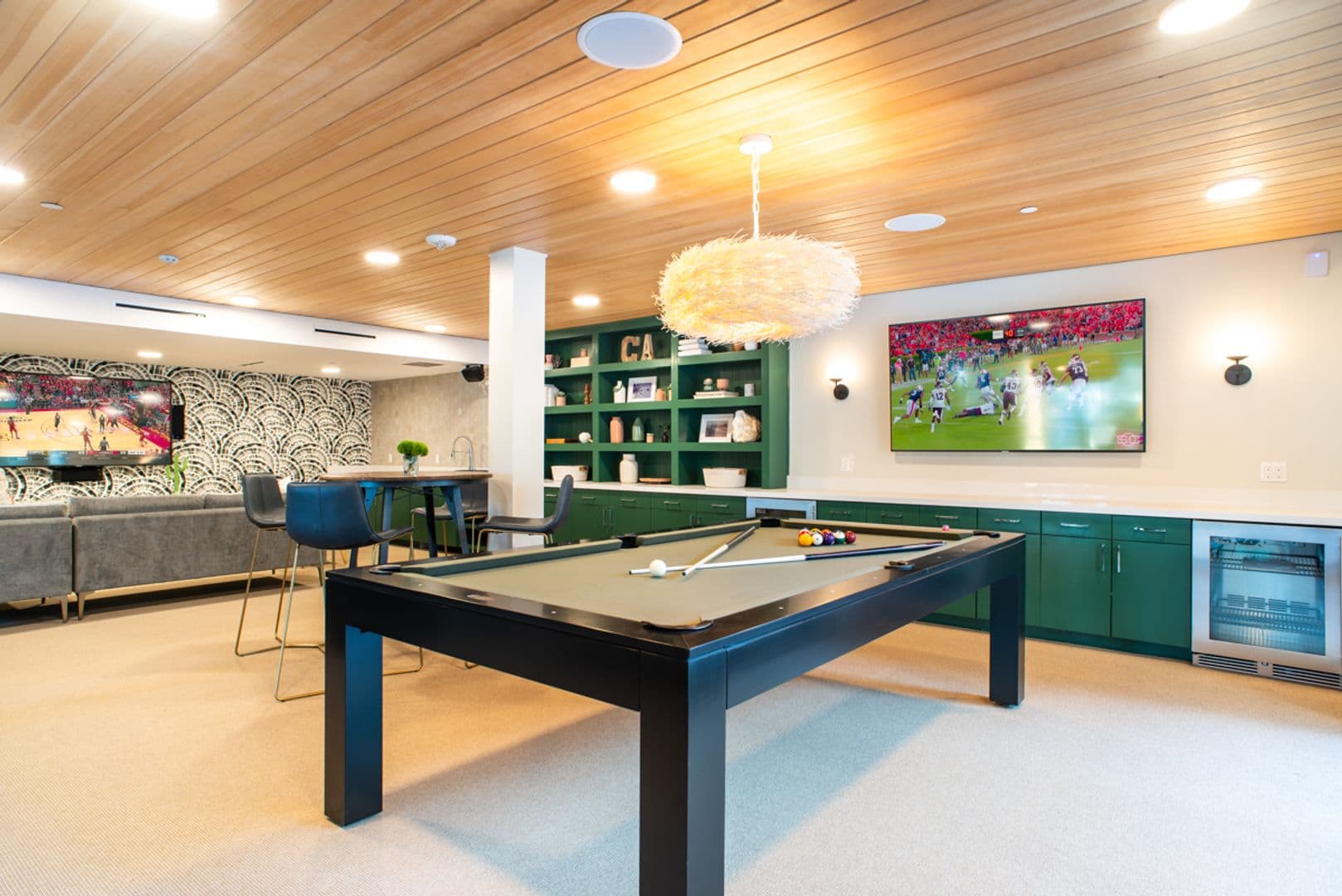 San Diego Apartment: 3233 Kemper St