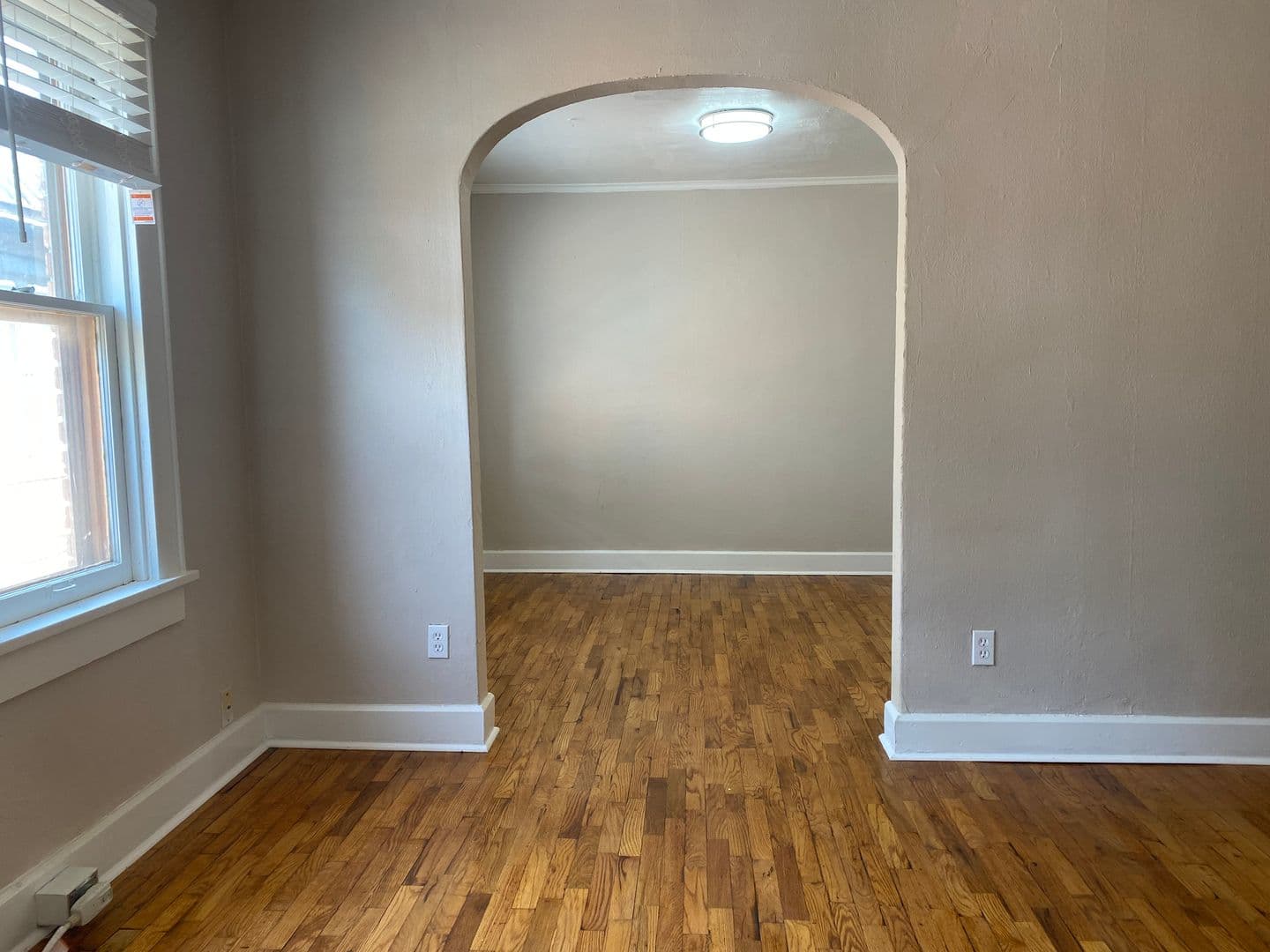 Wichita Apartment: 2501 E Douglas