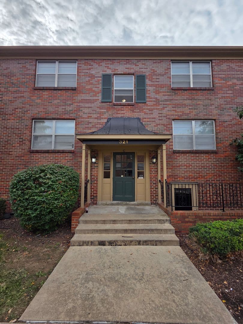 Warrensburg Apartment: 317 Franklin Ave