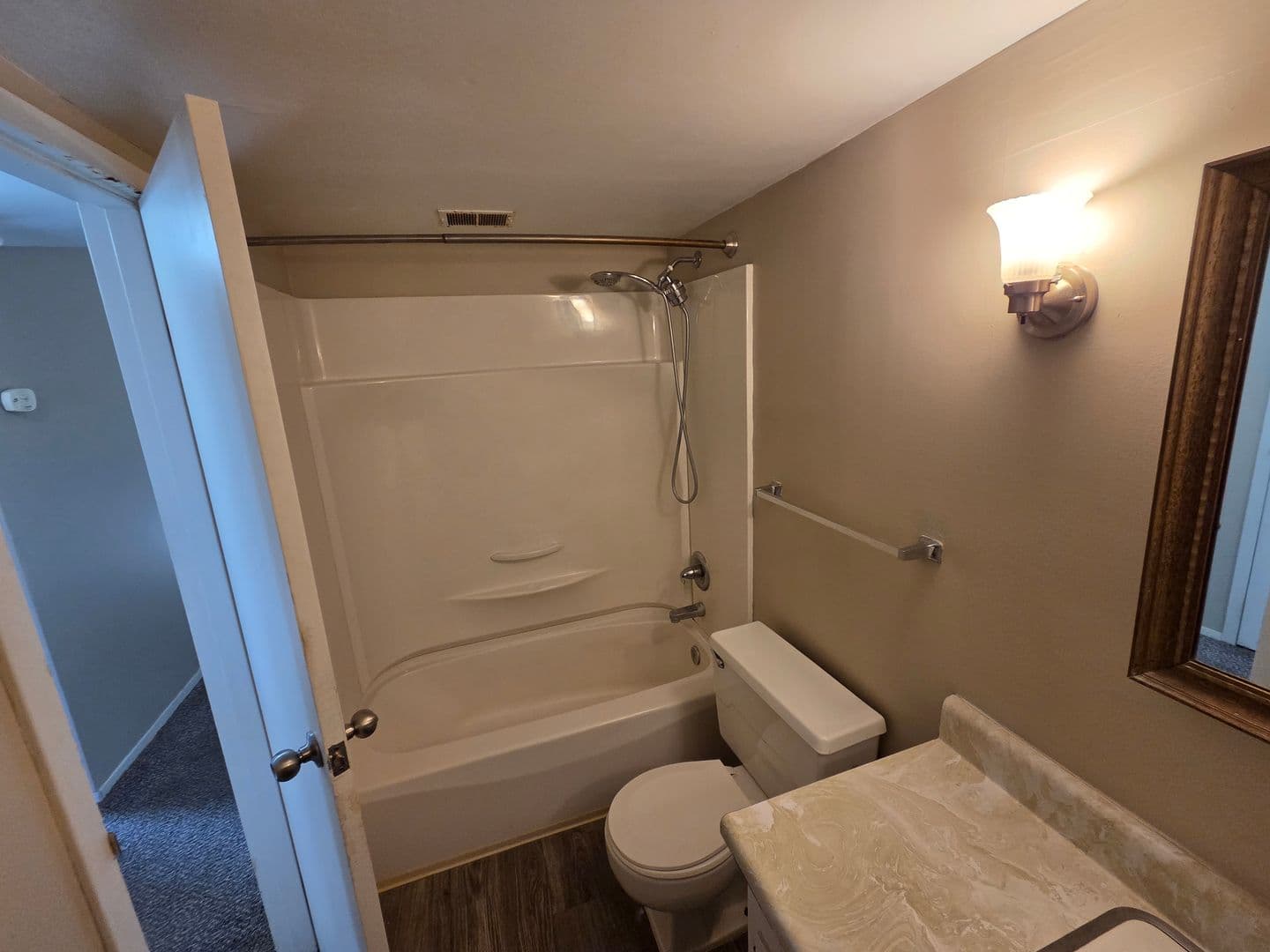 Warrensburg Apartment: 317 Franklin Ave