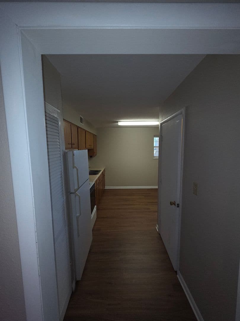 Warrensburg Apartment: 801 S Maguire St