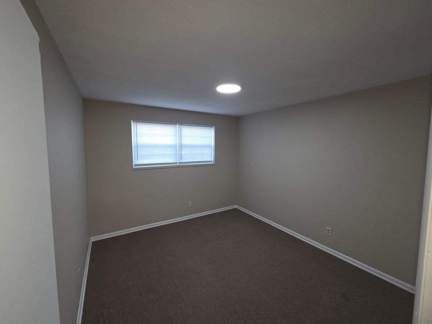 Warrensburg Apartment: 801 S Maguire St