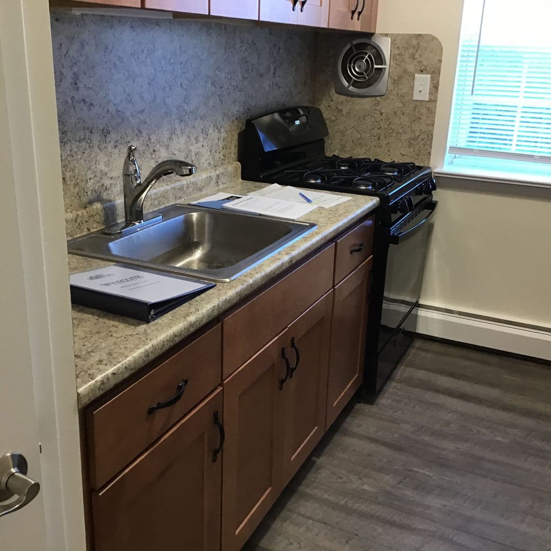 Lancaster Apartment: 30 Waverly Avenue