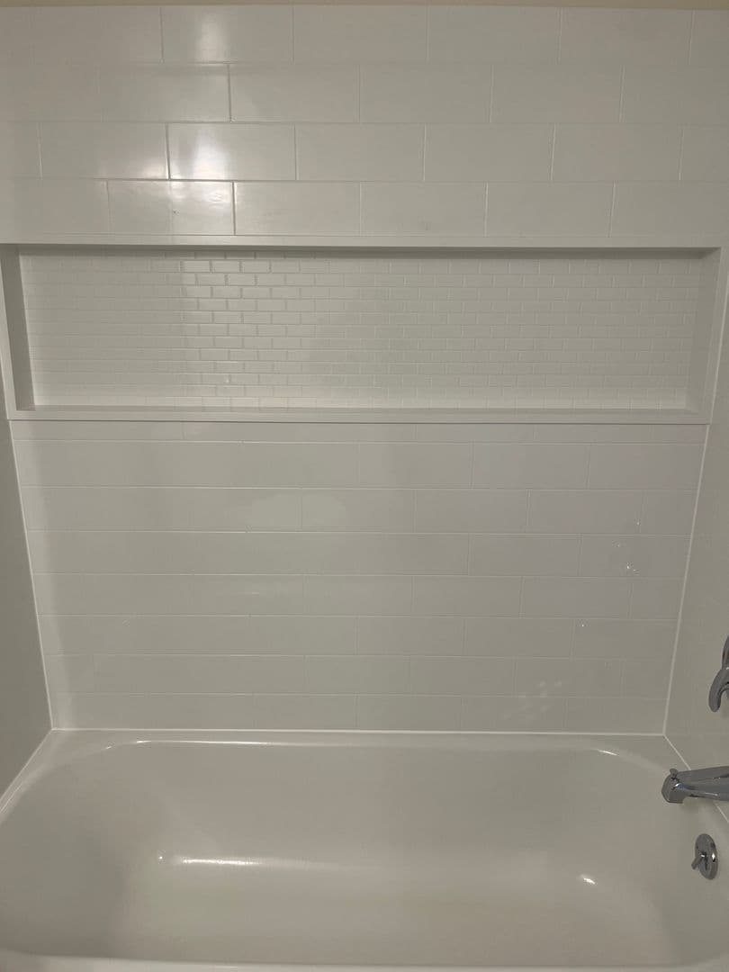 Lancaster Apartment: 30 Waverly Avenue
