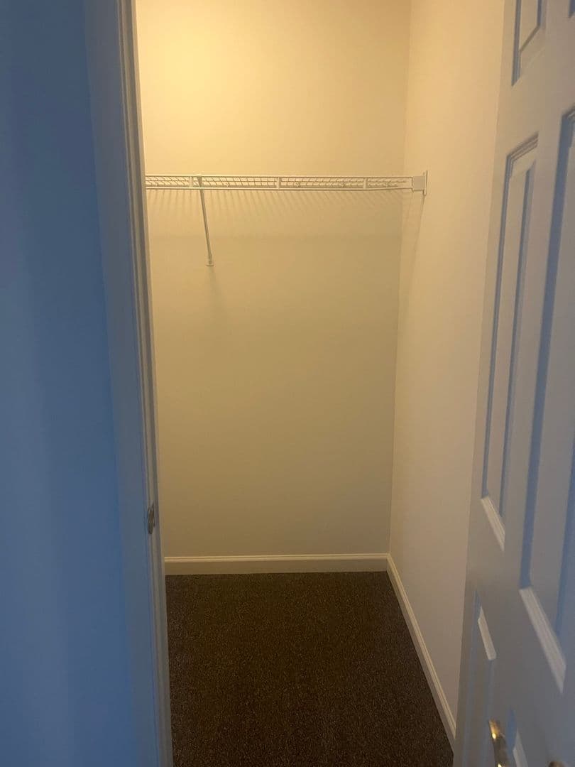 Lancaster Apartment: Whitechapel Road